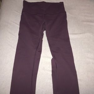 Lululemon 7/8 wunder under size 6